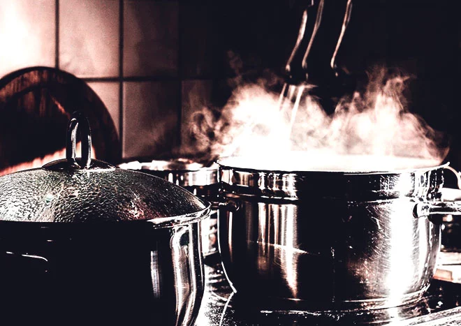 Пар из посуды