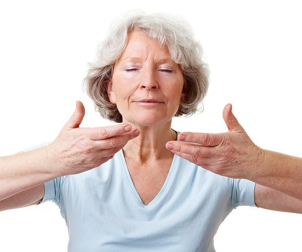 Перед гимнастикой стоит покашлять и сделать глубокий вдох