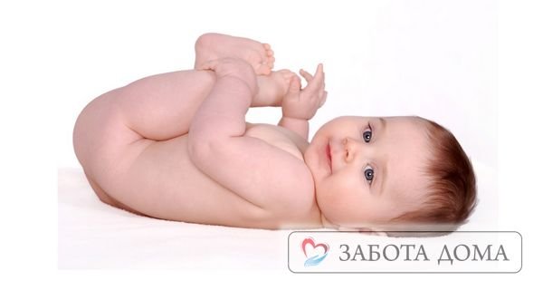 Ребенок лежит на спинке У новорожденного на попе пролежни